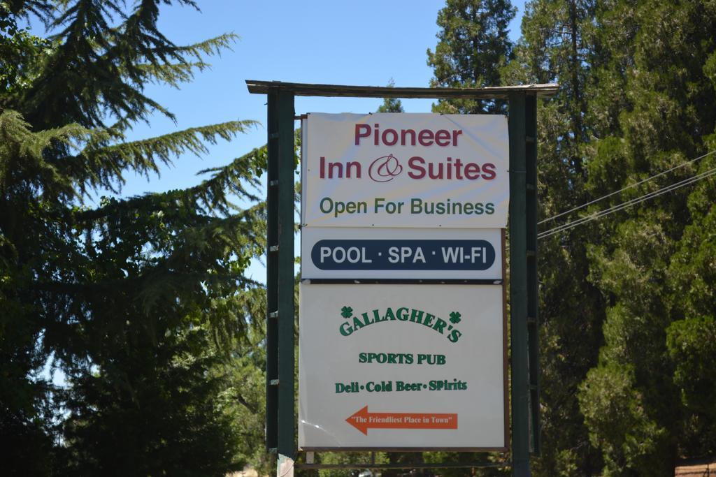 Pioneer Inn & Suites Volcano Eksteriør billede