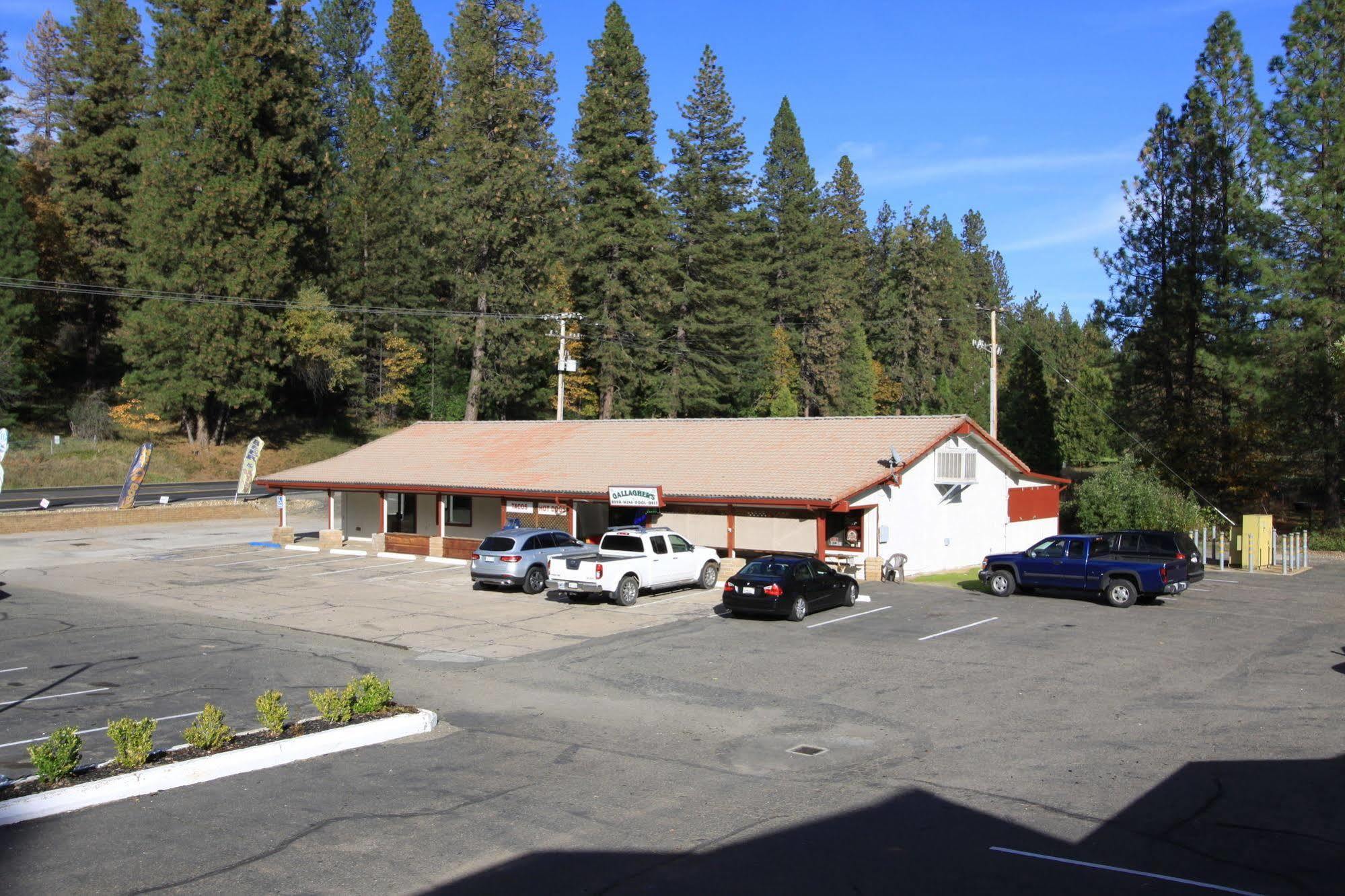 Pioneer Inn & Suites Volcano Eksteriør billede
