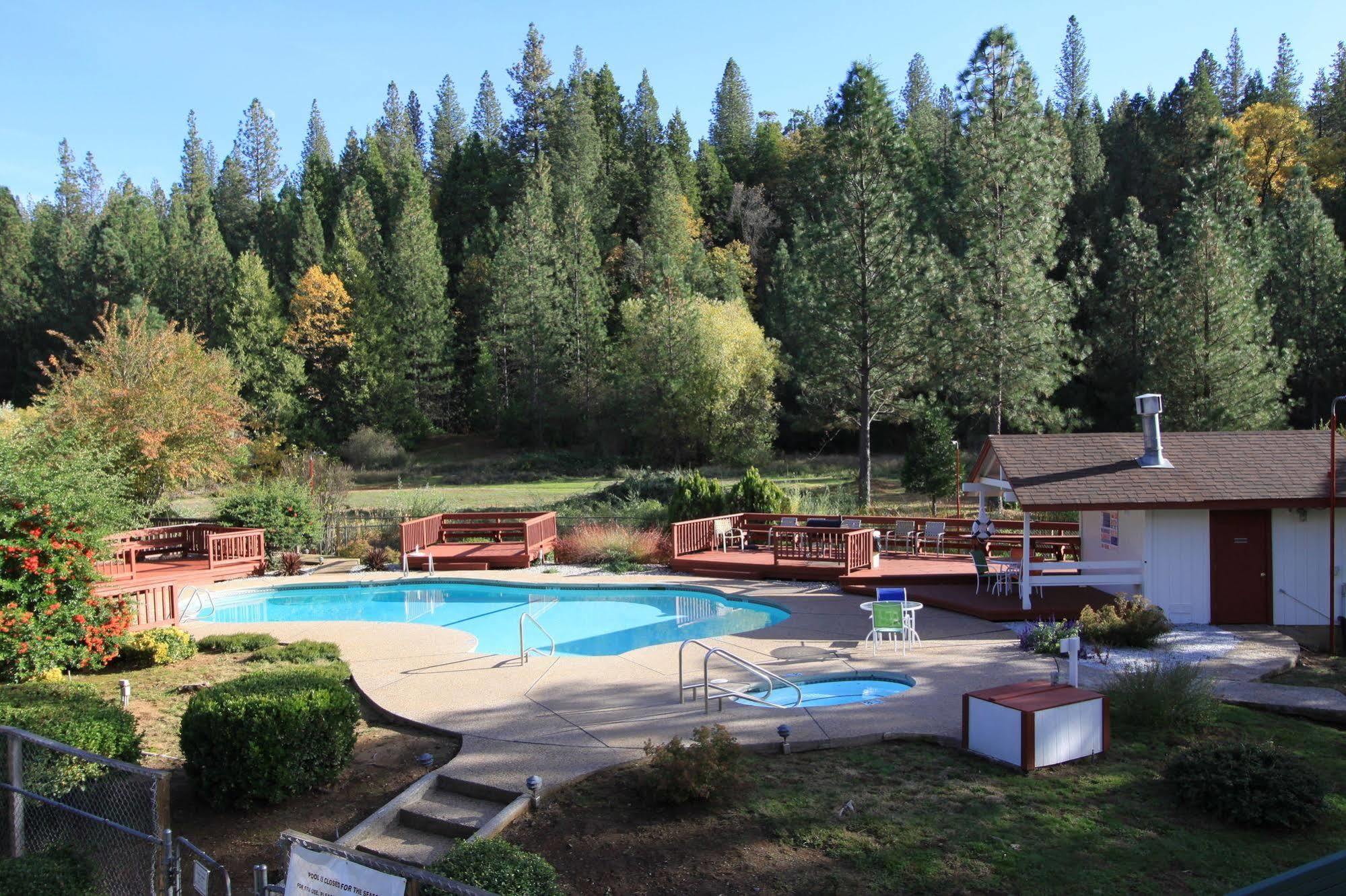Pioneer Inn & Suites Volcano Eksteriør billede